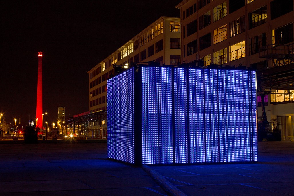 eindhoven kunst art china light licht festival lichtshow show festiviteit glow evenement event chinees chinese verlichting draak dragon lichtfestival